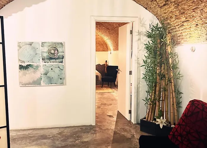 Nuriahboutique Проживание в семье